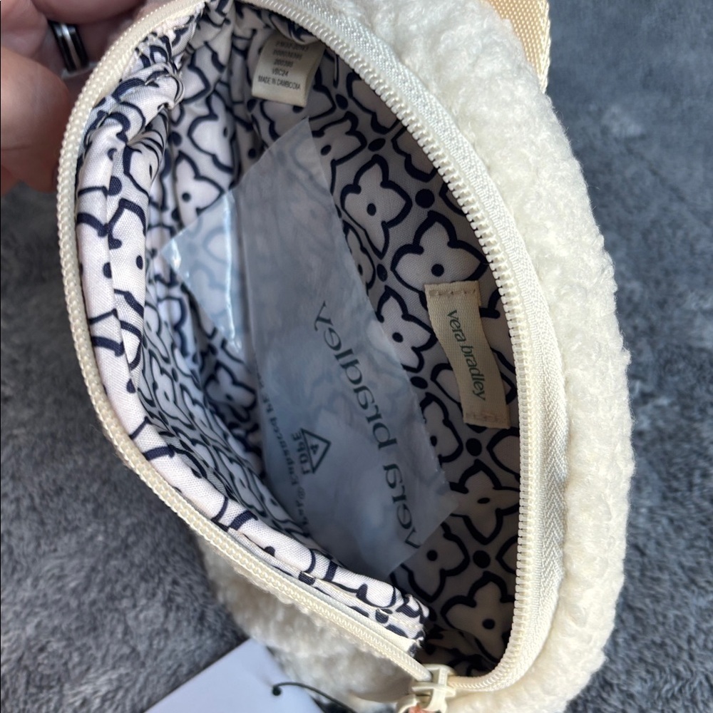 Vera Bradley Sherpa Mini Belt Bag in Antique White NWT - Picture 6 of 6